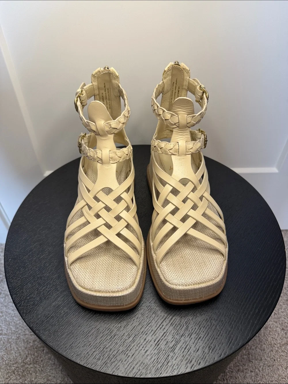 Sam Edelman Nicki Gladiator Sandal| Size 6 - Picture 2 of 8